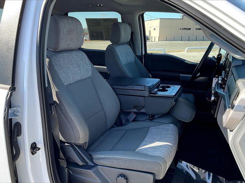 Used 2023 Ford F150 XLT w/ XTR Package image 7