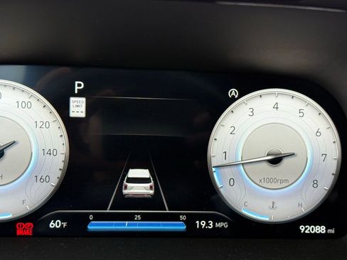 Used 2023 Hyundai Palisade Calligraphy image 16