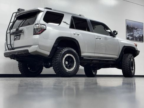 Used 2018 Toyota 4Runner TRD Off-Road Premium w/ TRD Performance Package image 5