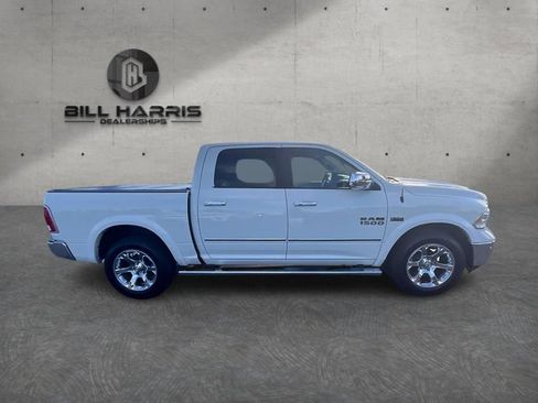 Used 2018 RAM 1500 Laramie w/ Convenience Group AWD/4WD image 5
