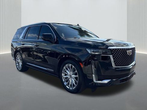 Used 2022 Cadillac Escalade Premium Luxury w/ Performance Package image 3