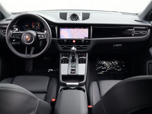 New 2026 Porsche Macan AWD/4WD image 21