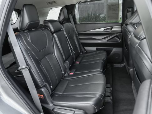 Used 2023 INFINITI QX60 Luxe w/ Cargo Package FWD image 36