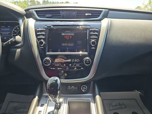 Used 2024 Nissan Murano SV w/ SV Midnight Edition Package image 23