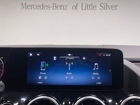 Used 2026 Mercedes-Benz GLA 250 4MATIC image 33