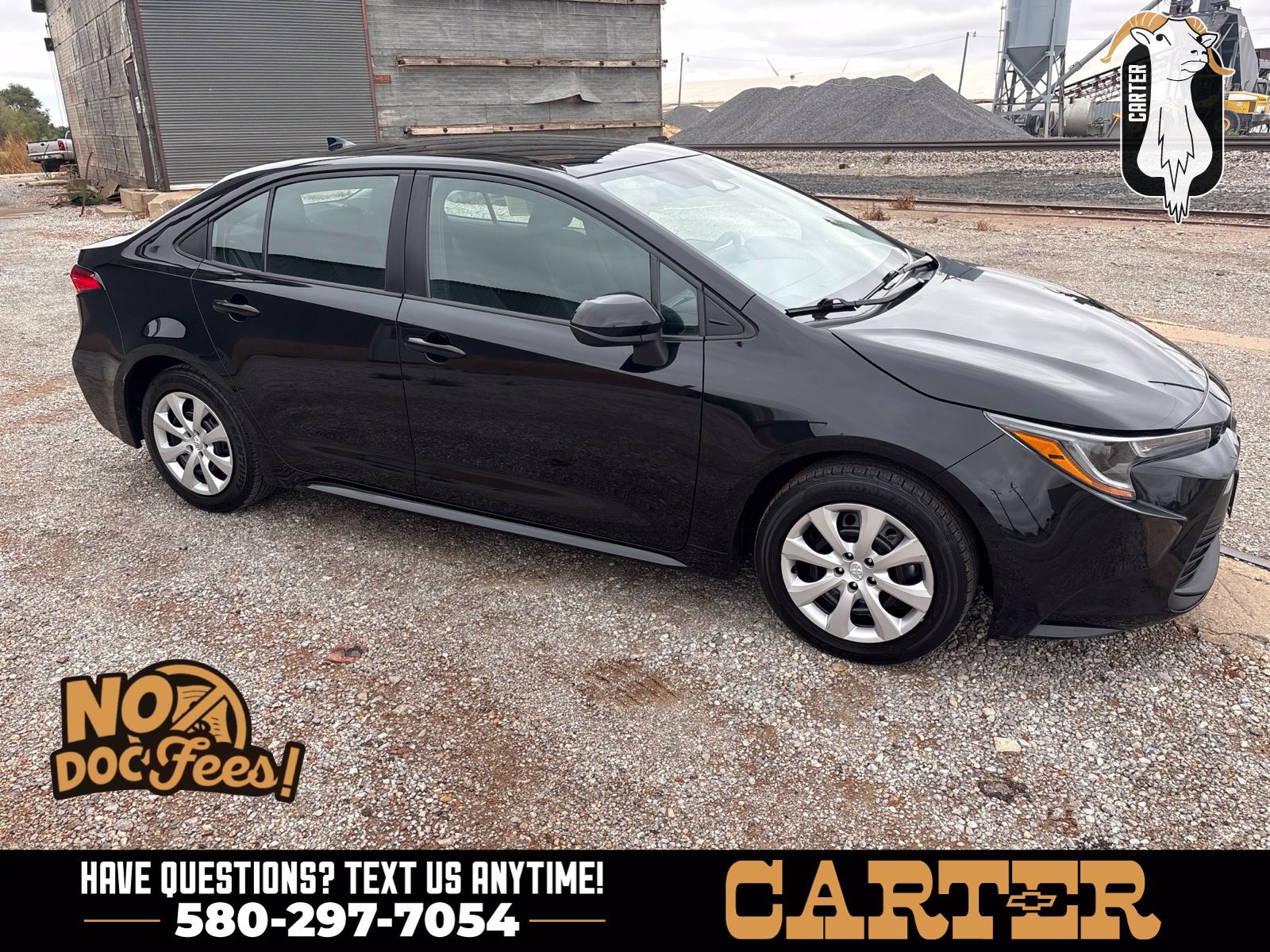 Used 2024 Toyota Corolla LE FWD image 1