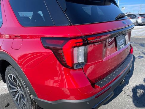 New 2026 Ford Explorer ST-Line AWD/4WD image 44