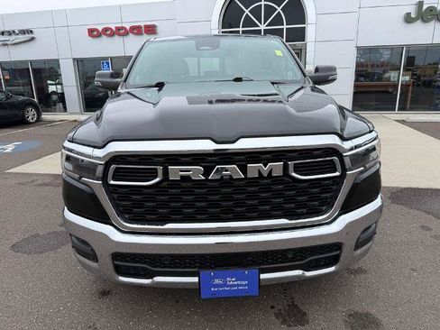 Used 2025 RAM 1500 Big Horn AWD/4WD image 2
