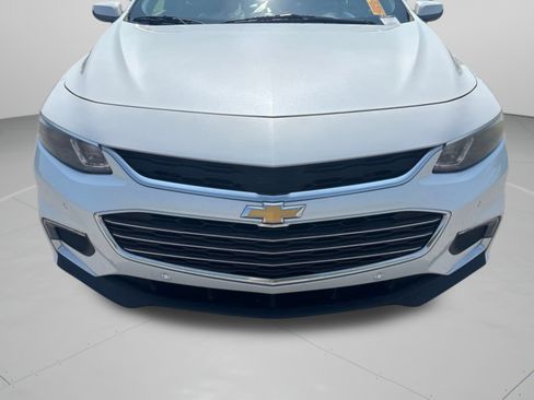Used 2017 Chevrolet Malibu Premier w/ Premier Sun and Wheel Package FWD image 26