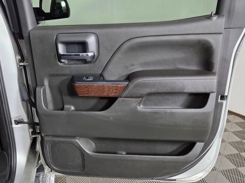Used 2017 GMC Sierra 1500 SLT AWD/4WD image 31