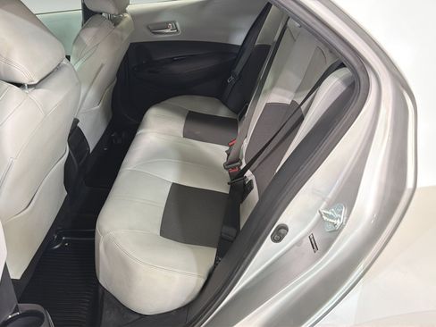 Used 2019 Toyota Corolla XSE FWD image 20
