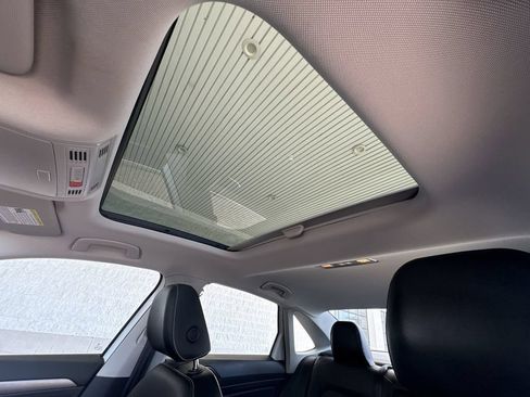 Used 2022 Volkswagen Jetta SE FWD image 18