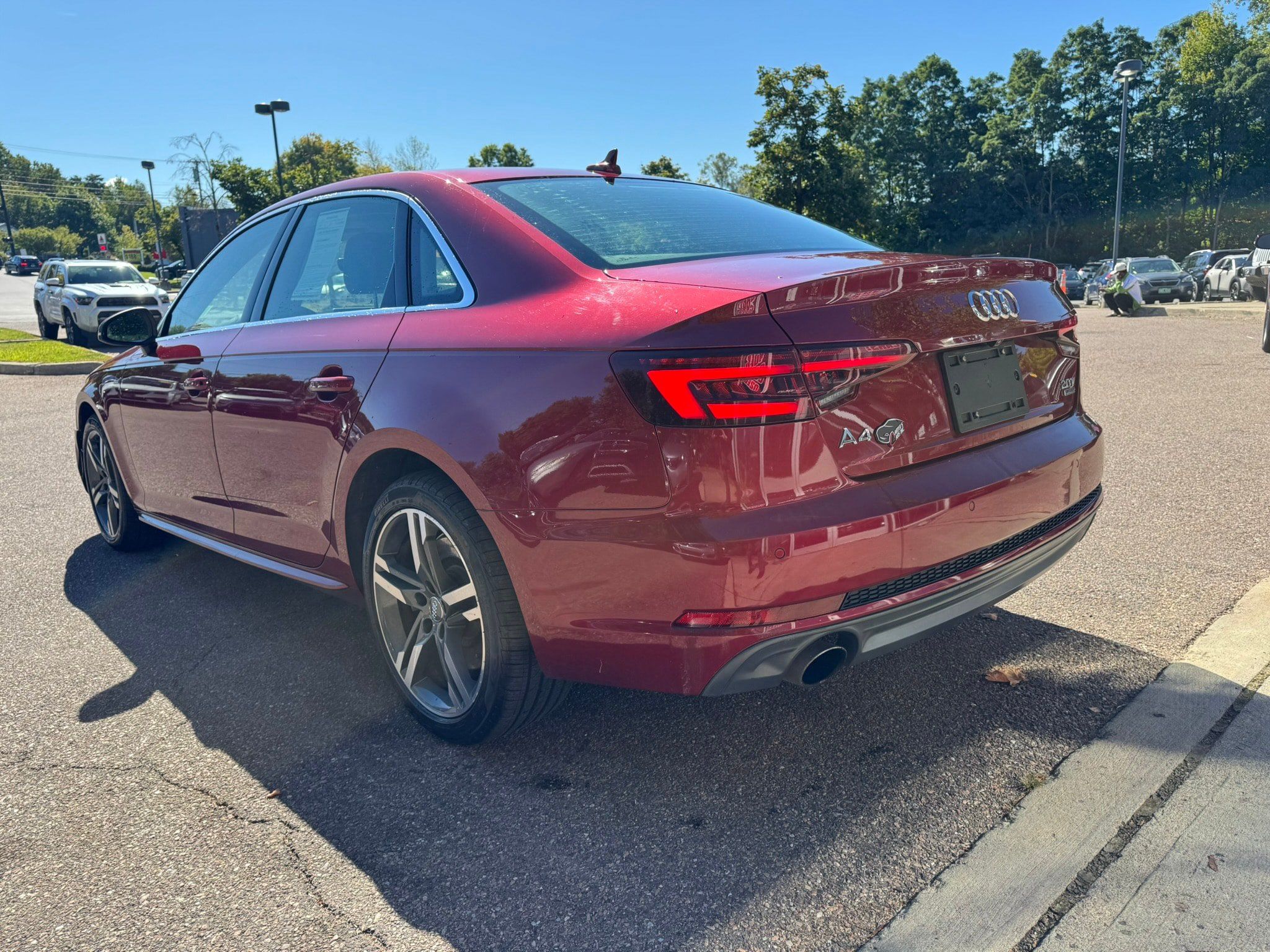Used 2018 Audi A4 2.0T Premium Plus AWD/4WD image 5