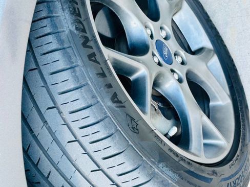 Used 2013 Ford Focus SE FWD image 24