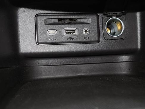 Certified 2024 Chevrolet Equinox RS AWD/4WD image 15