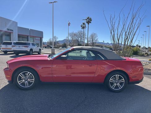 Used 2011 Ford Mustang Premium w/ Comfort Pkg image 2