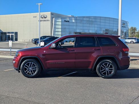 Used 2018 Jeep Grand Cherokee Trailhawk image 3