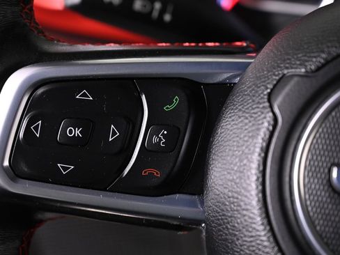 Used 2021 Jeep Wrangler Unlimited Rubicon w/ Cold Weather Group AWD/4WD image 17
