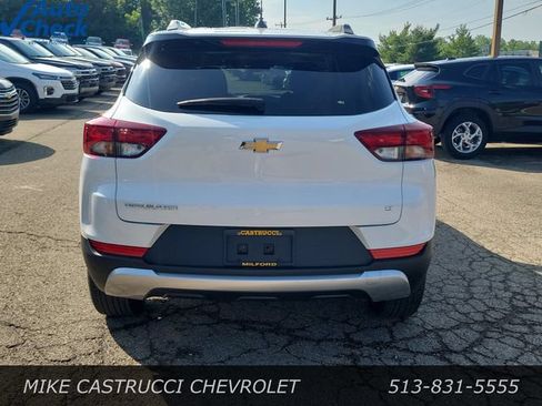 Used 2023 Chevrolet TrailBlazer LT FWD image 4