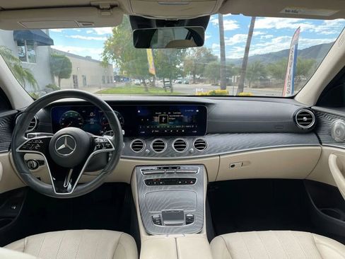 Used 2021 Mercedes-Benz E 350 Sedan image 13