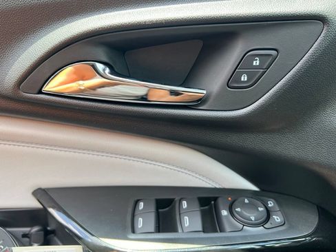New 2026 Chevrolet Trax LT w/ Driver Confidence Package FWD image 14