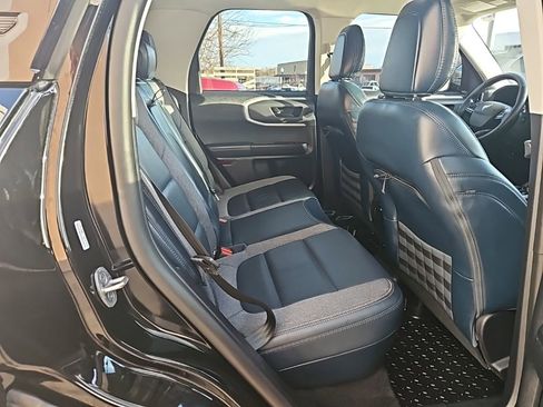 Used 2023 Ford Bronco Sport Outer Banks w/ Tech Package image 12