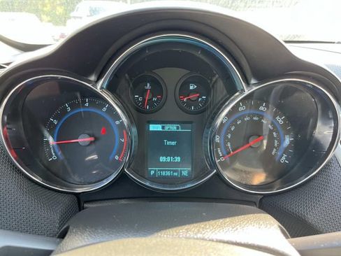 Used 2014 Chevrolet Cruze LT w/ RS Package FWD image 30