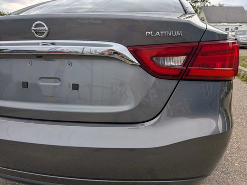 Used 2016 Nissan Maxima Platinum FWD image 18