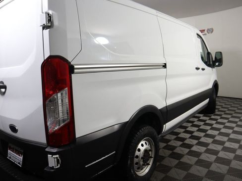 Used 2020 Ford Transit 150 Low Roof AWD image 10