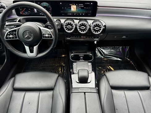 Used 2021 Mercedes-Benz CLA 250 image 12