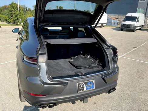 Used 2024 Porsche Cayenne S AWD/4WD image 40