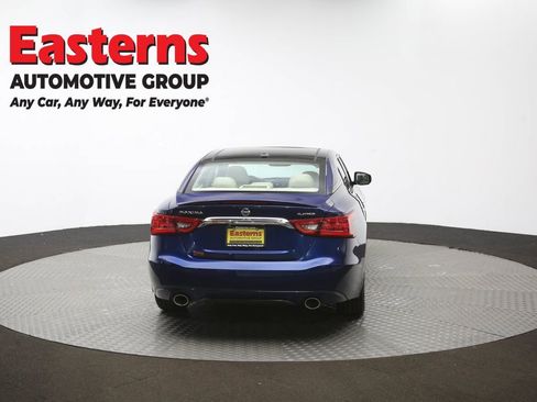 Used 2016 Nissan Maxima Platinum w/ Interior Lighting Package image 42