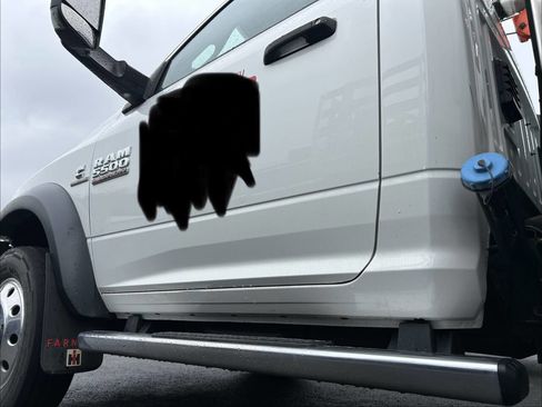 Used 2018 RAM 5500 Tradesman w/ Power Accessory Group image 8