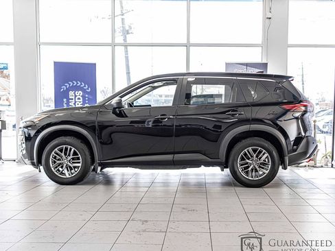 Used 2021 Nissan Rogue S image 6