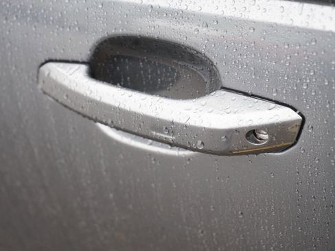 Used 2018 Audi A4 2.0T Premium Plus image 9