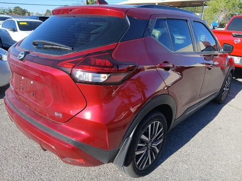 Certified 2023 Nissan Kicks SR w/ SR Premium Package FWD image 5