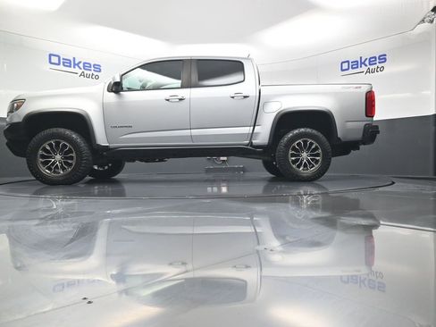 Used 2019 Chevrolet Colorado ZR2 image 42