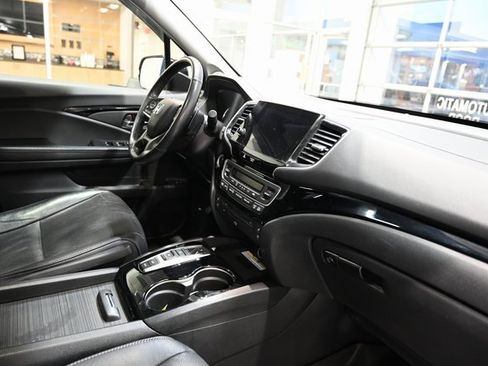 Used 2019 Honda Pilot Elite image 14