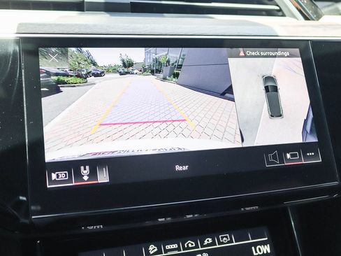 Certified 2024 Audi Q8 e-tron Premium Plus AWD/4WD image 26