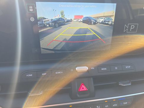 Used 2025 Kia K4 FWD image 18