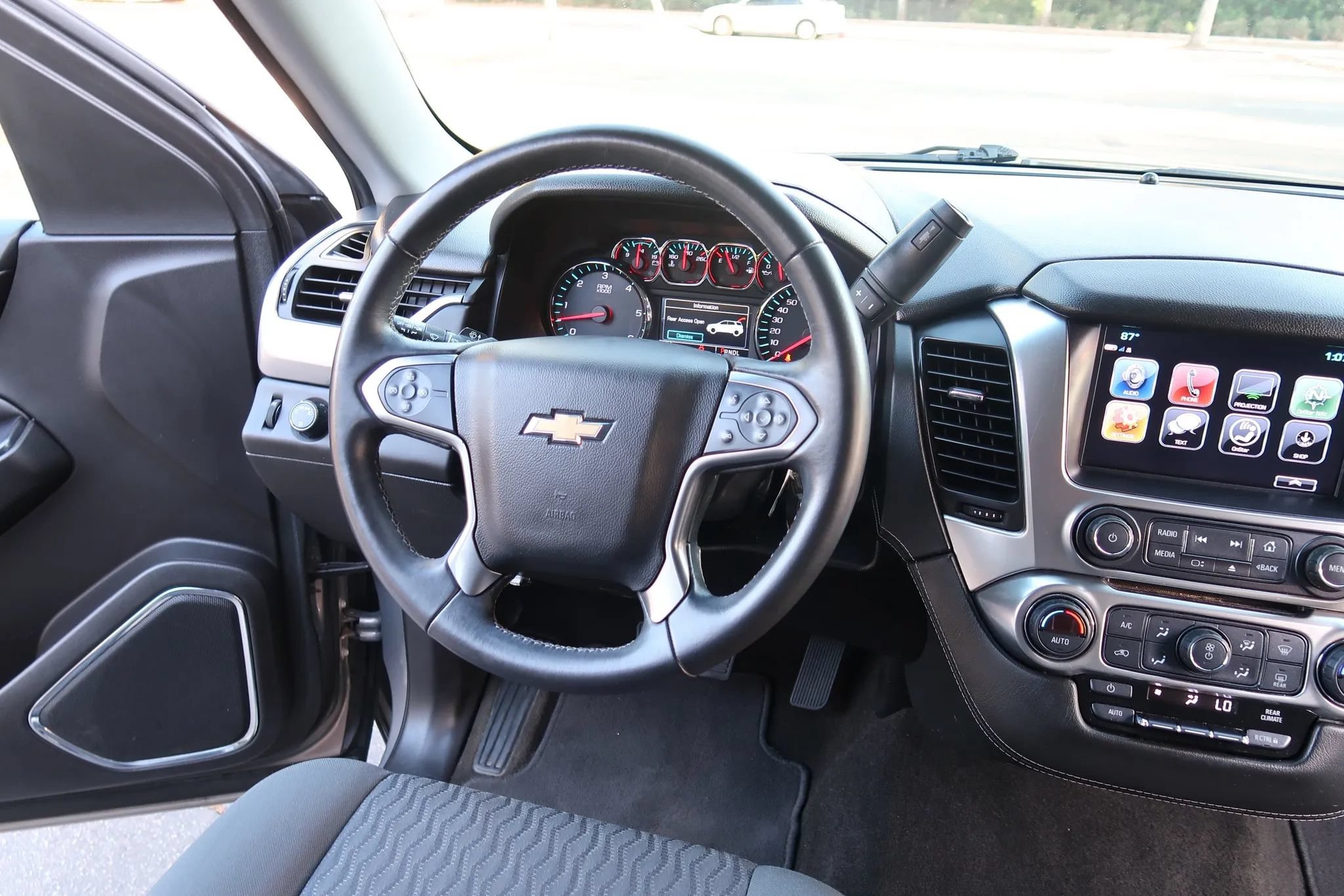 Used 2017 Chevrolet Tahoe LS RWD image 31