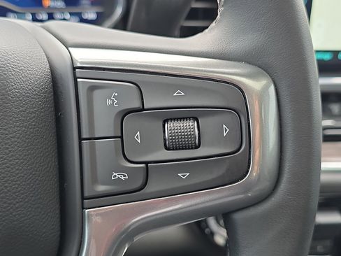 Used 2024 Chevrolet Silverado 2500 LTZ w/ LTZ Plus Package image 37