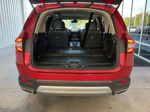 Used 2025 Honda Pilot Touring image 20