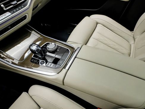 Used 2023 BMW X5 M50i w/ Executive Package AWD/4WD image 26