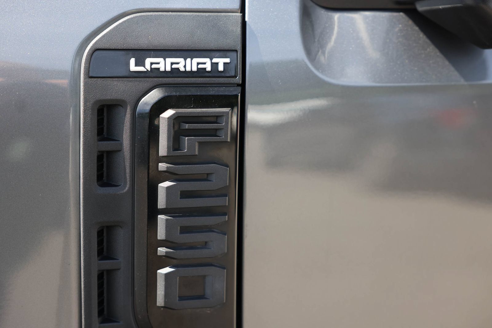 Used 2025 Ford F250 Lariat w/ Lariat Ultimate Package AWD/4WD image 34