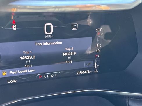 Used 2023 GMC Canyon Elevation w/ Convenience Package image 4