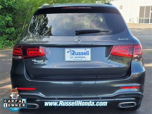 Used 2022 Mercedes-Benz GLC 300 4MATIC image 4