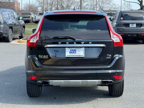Used 2016 Volvo XC60 T6 Platinum w/ Climate Package image 8