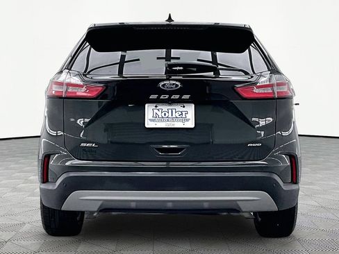Certified 2023 Ford Edge SEL w/ Convenience Package AWD/4WD image 4
