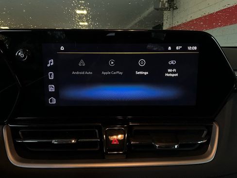 Used 2025 Chevrolet TrailBlazer LT image 27